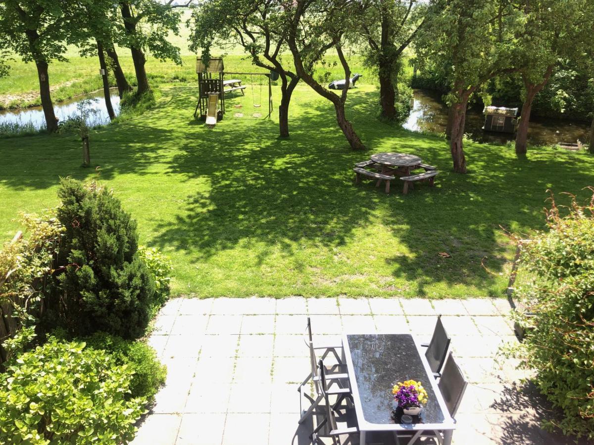 Appartementen Verhuur De Trijehoek Stiens Exterior foto