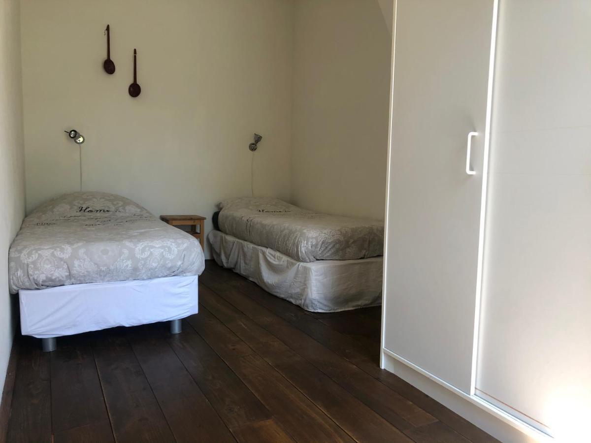 Appartementen Verhuur De Trijehoek Stiens Exterior foto
